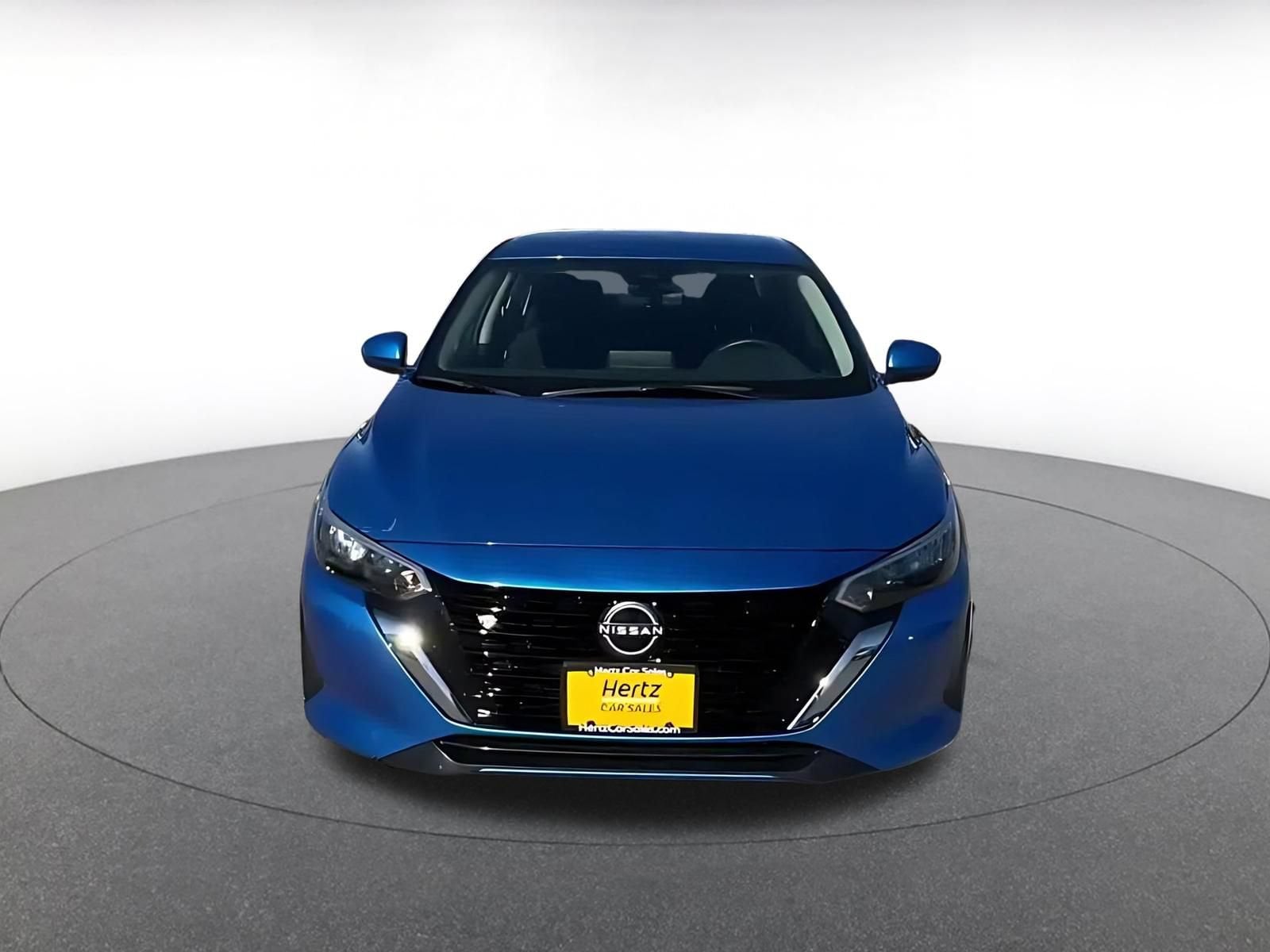 Thumbnail: 2025 Nissan Sentra - 4