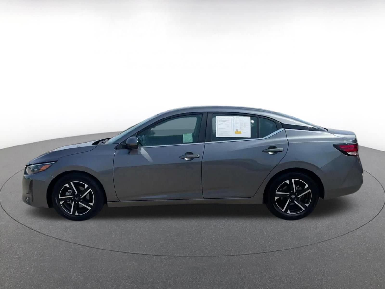Thumbnail: 2025 Nissan Sentra - 8