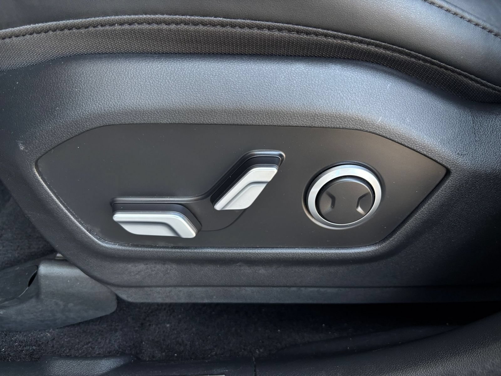 Thumbnail: 2026 Hyundai Santa Fe - 21