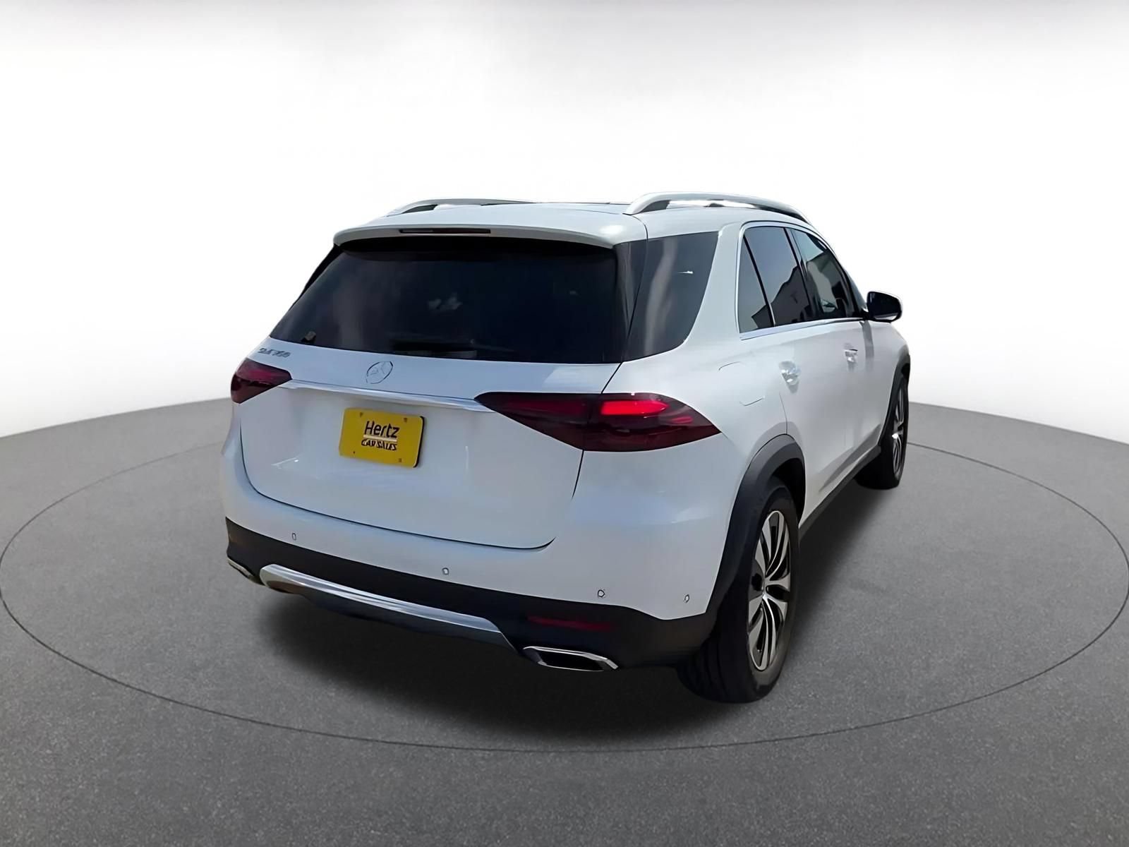 Thumbnail: 2026 Mercedes-Benz GLE - 13