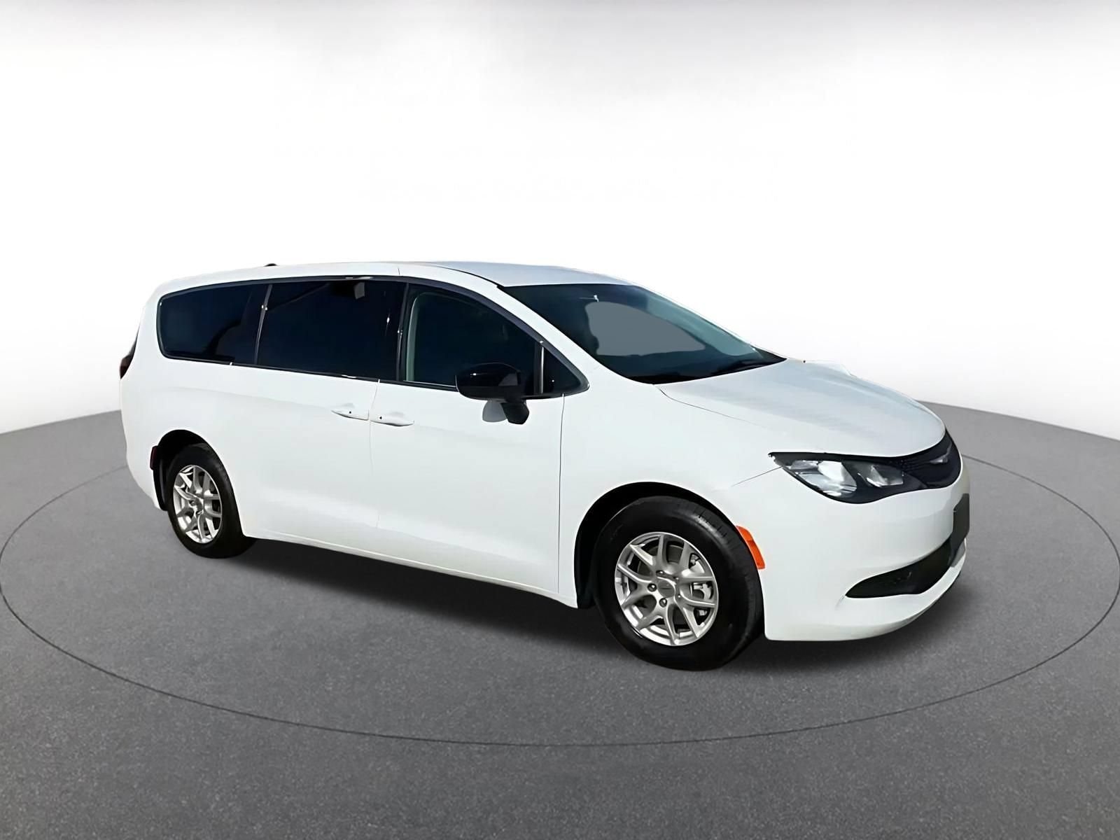 Thumbnail: 2024 Chrysler Voyager - 2