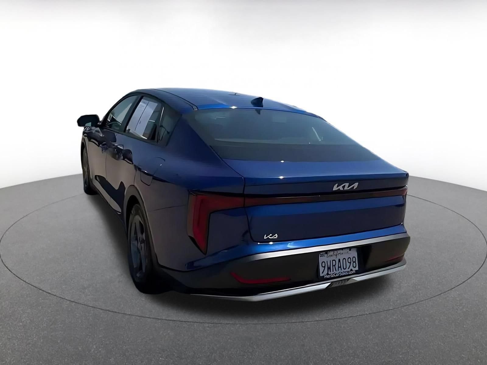 Thumbnail: 2026 Kia K4 - 10