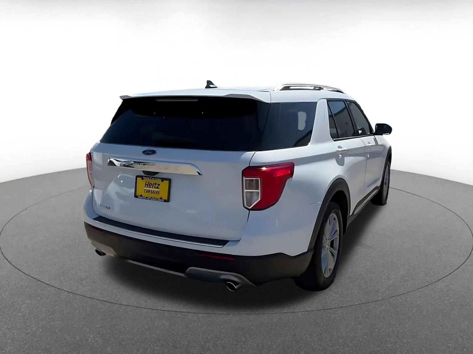 Thumbnail: 2023 Ford Explorer - 14