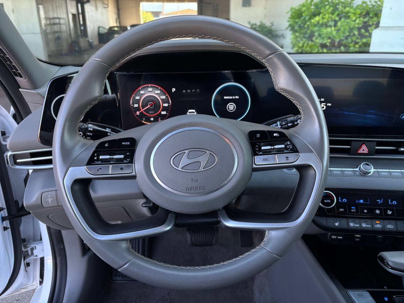 Thumbnail: 2025 Hyundai Elantra - 28