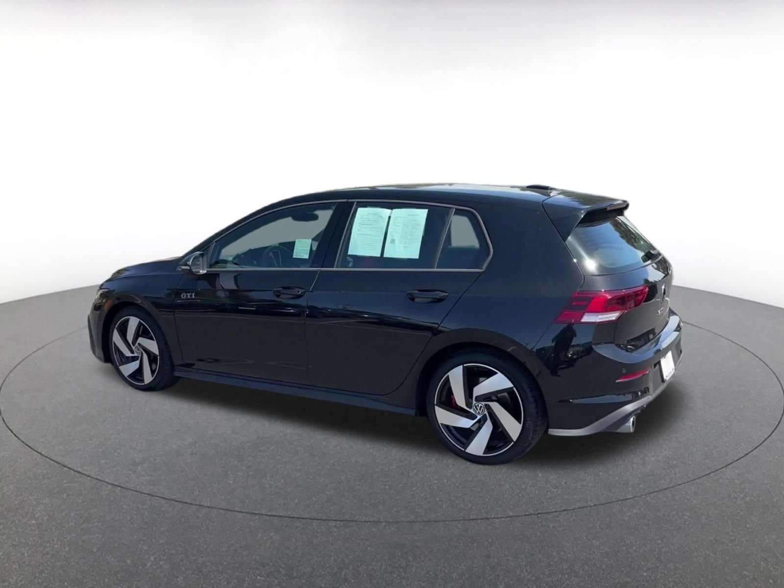 Thumbnail: 2026 Volkswagen Golf - 9