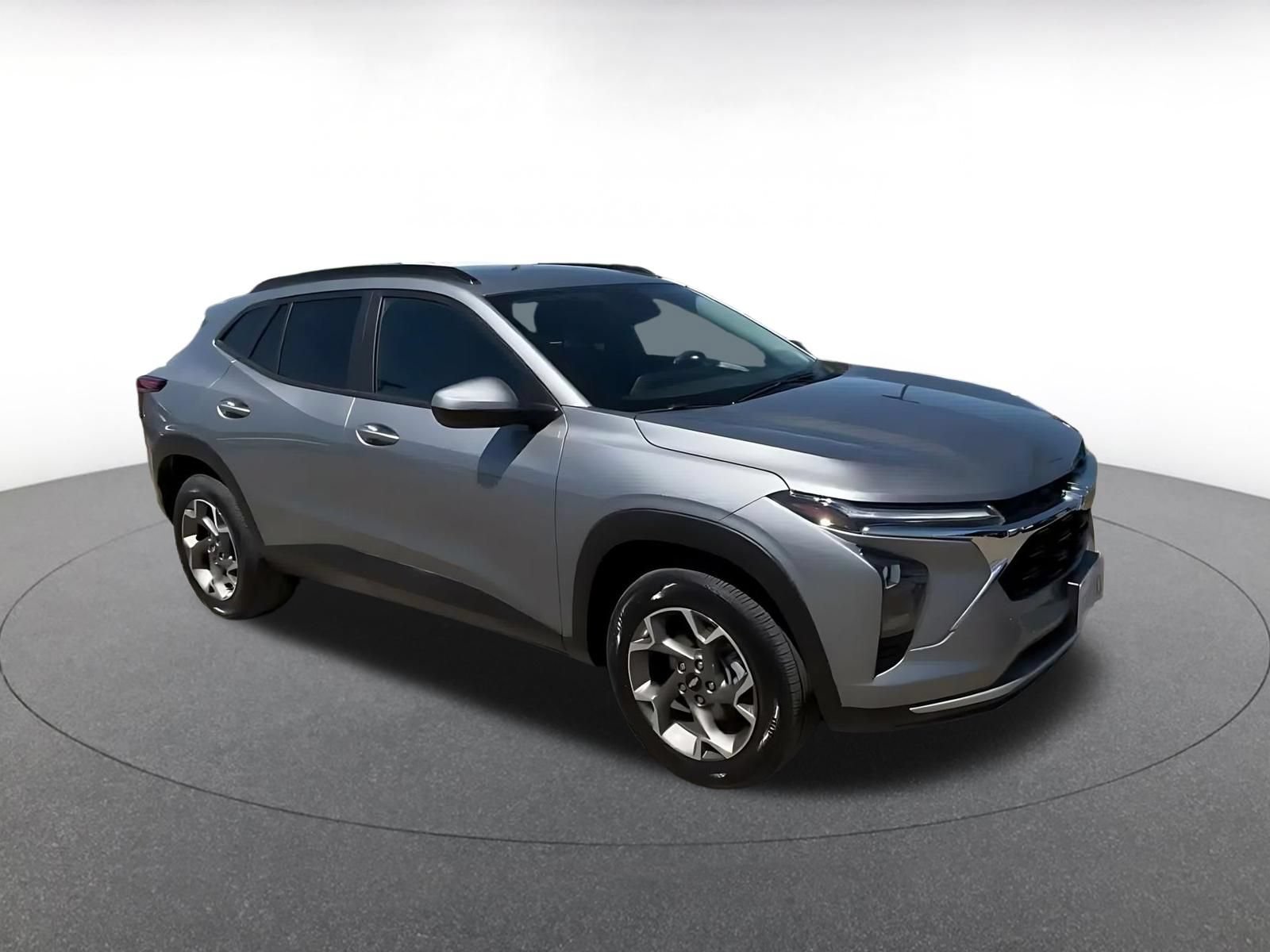 Thumbnail: 2025 Chevrolet Trax - 2