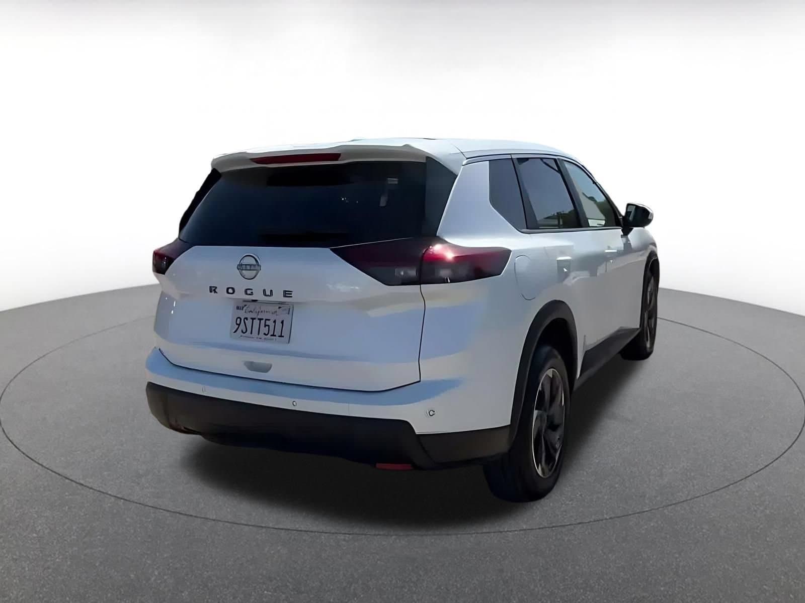 Thumbnail: 2025 Nissan Rogue - 13