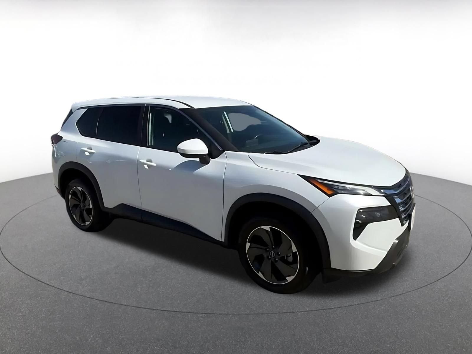 Thumbnail: 2025 Nissan Rogue - 2