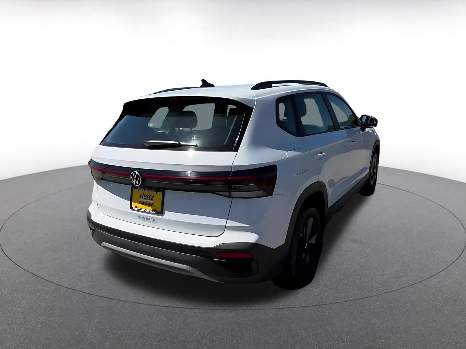Thumbnail: 2026 Volkswagen Taos - 14