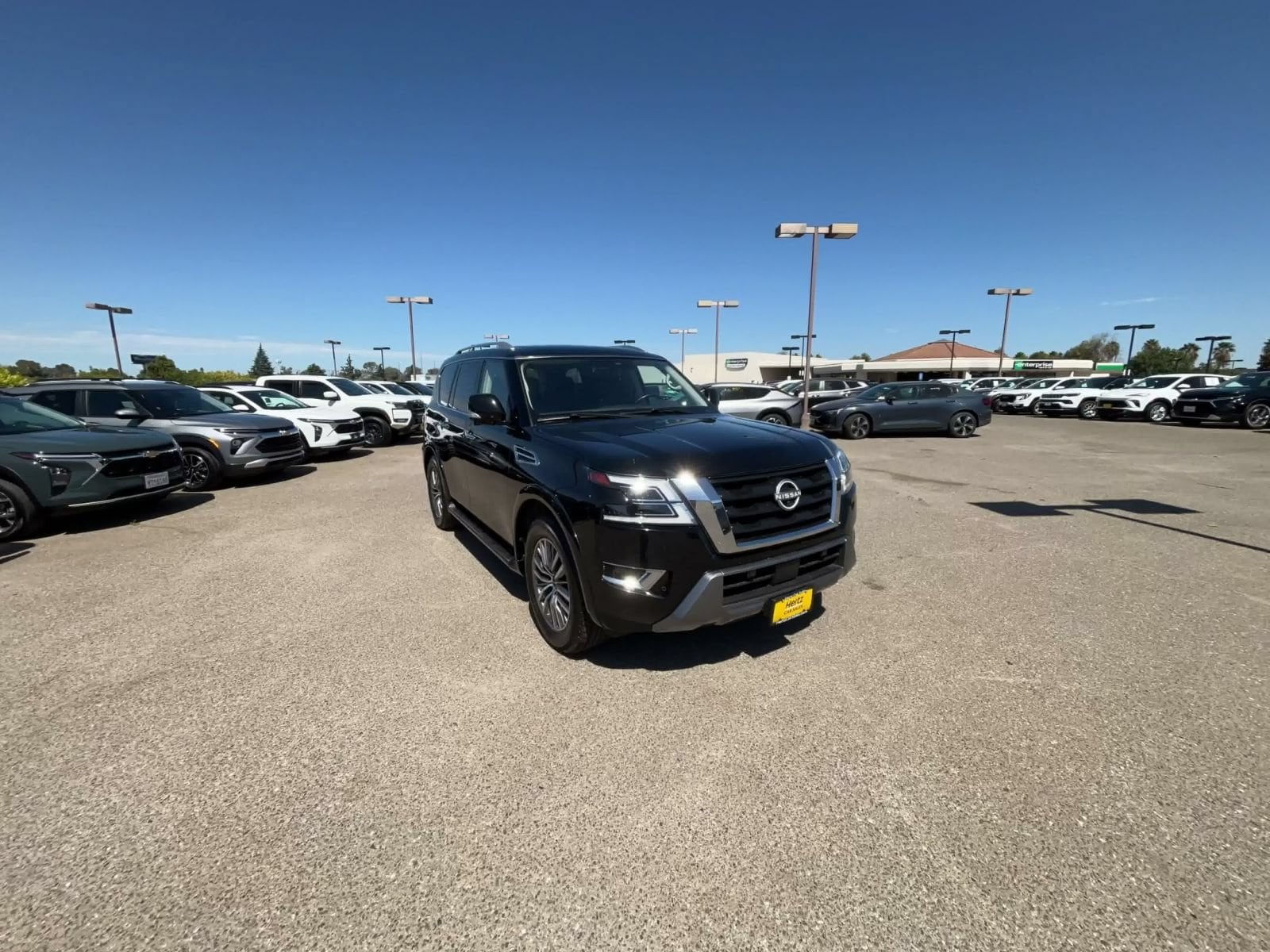 Thumbnail: 2024 Nissan Armada - 3