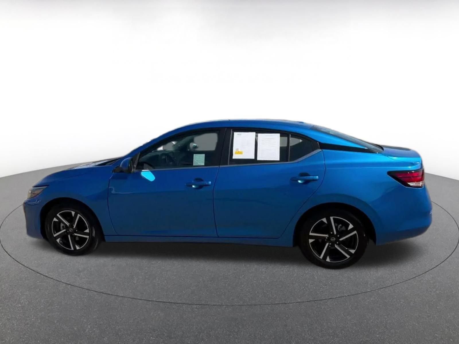 Thumbnail: 2025 Nissan Sentra - 8