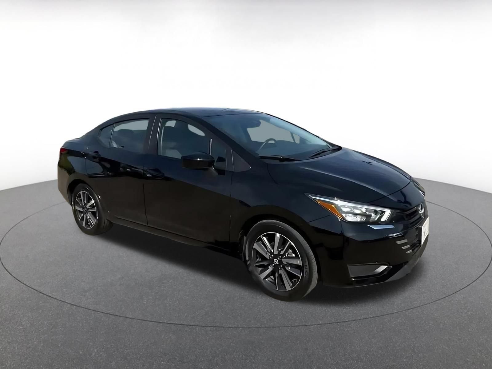 Thumbnail: 2025 Nissan Versa - 2