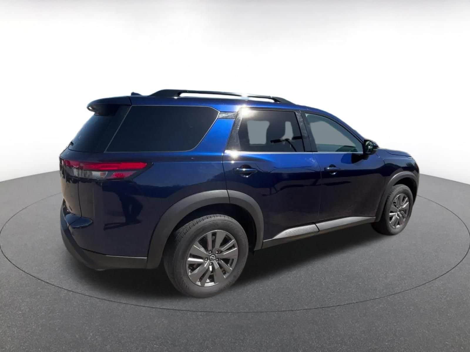 Thumbnail: 2025 Nissan Pathfinder - 13