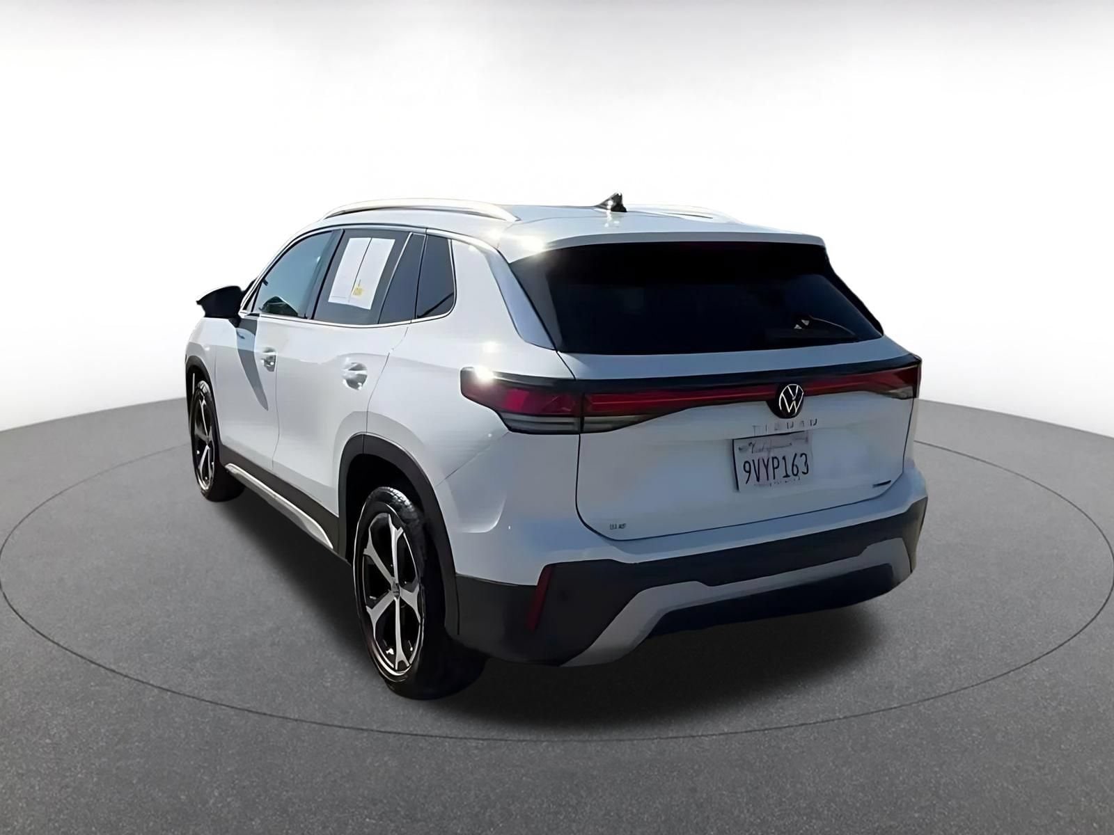 Thumbnail: 2026 Volkswagen Tiguan - 10