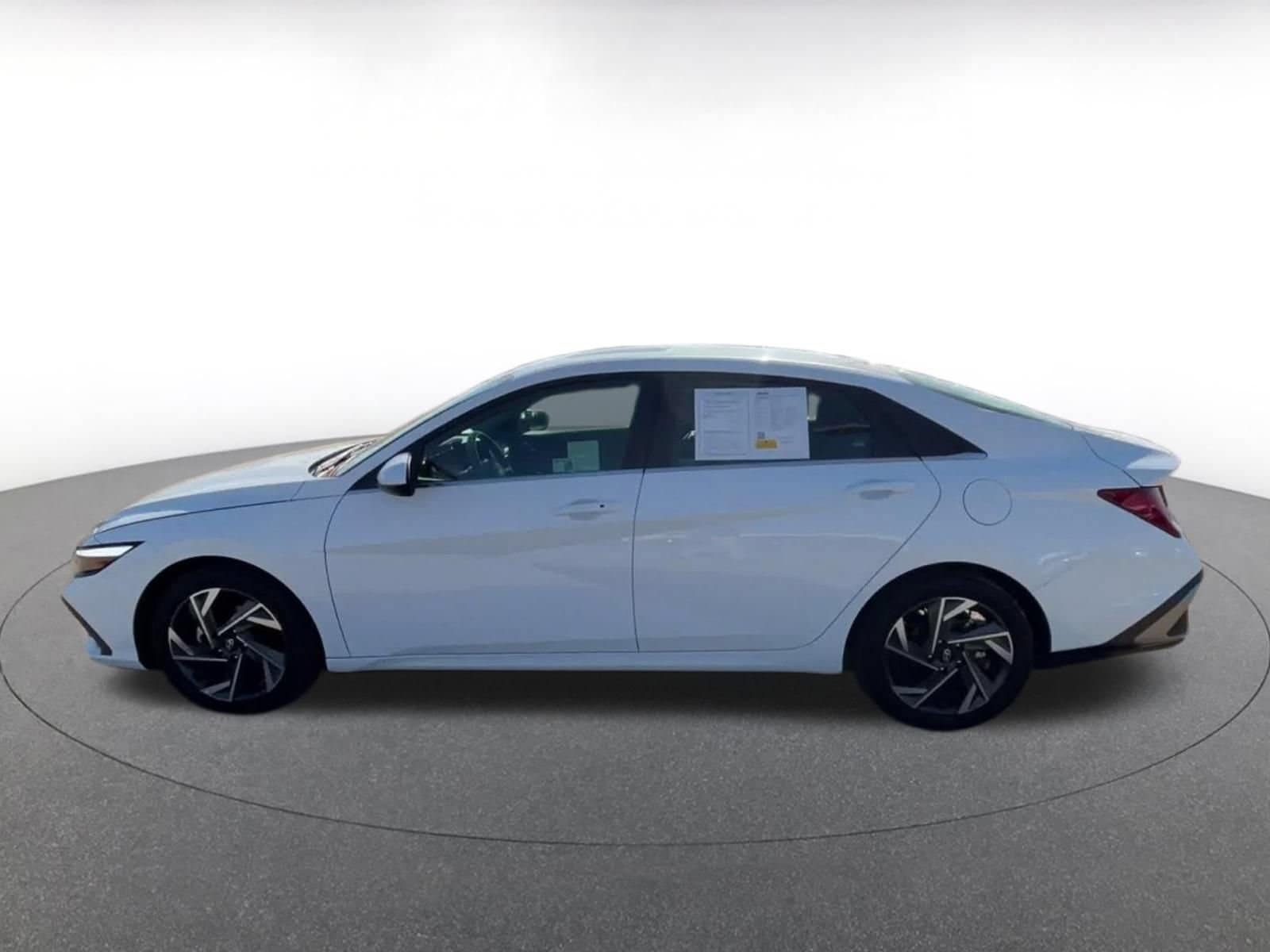 Thumbnail: 2025 Hyundai Elantra - 8