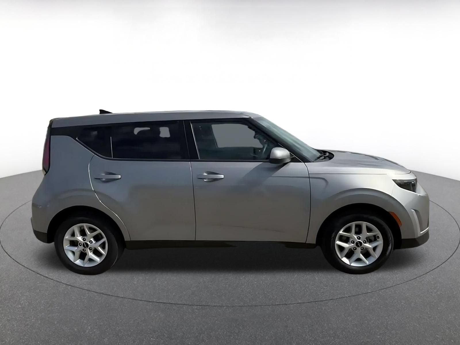 Thumbnail: 2025 Kia Soul - 15