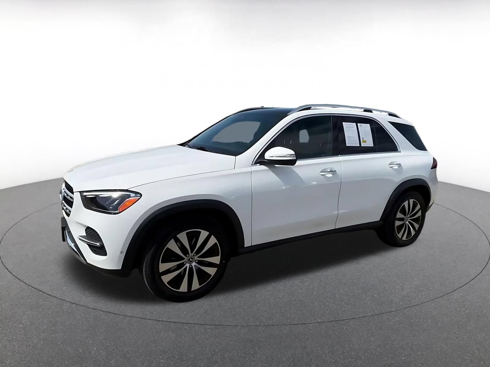 Thumbnail: 2026 Mercedes-Benz GLE - 7