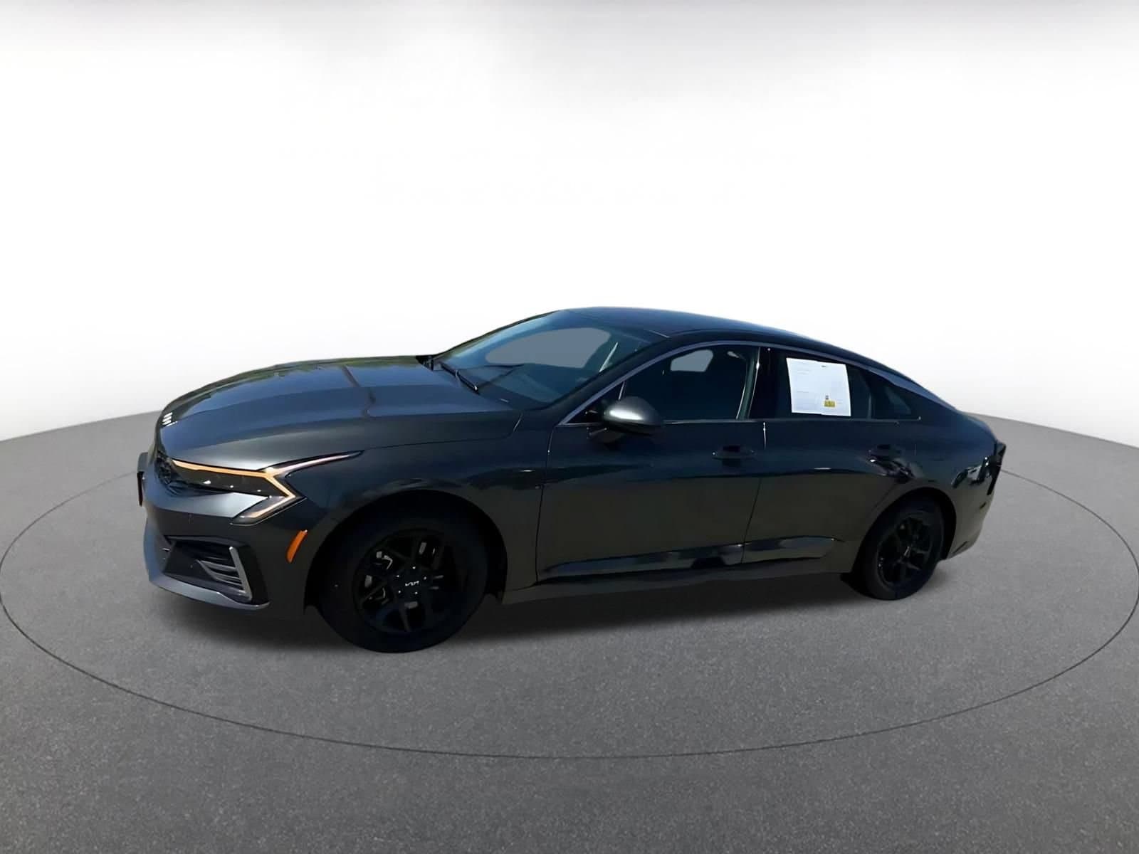 Thumbnail: 2025 Kia K5 - 8
