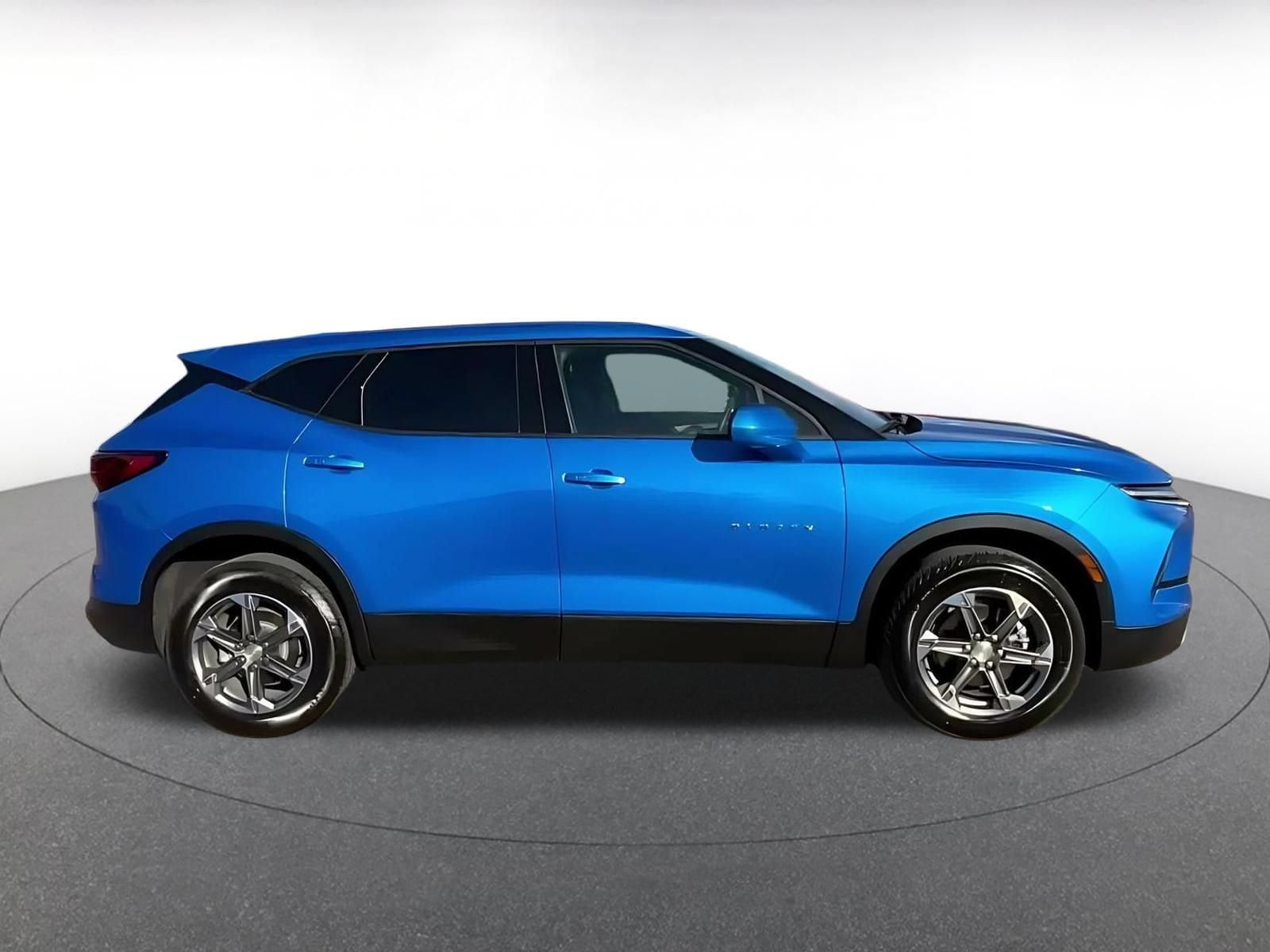 Thumbnail: 2026 Chevrolet Blazer - 15