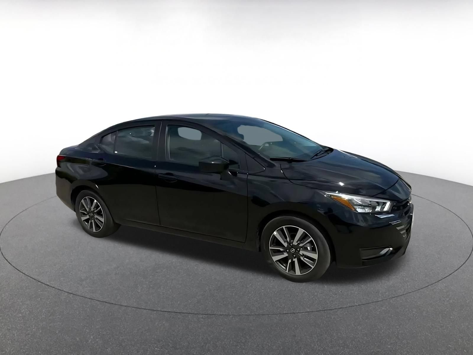 Thumbnail: 2025 Nissan Versa - 2