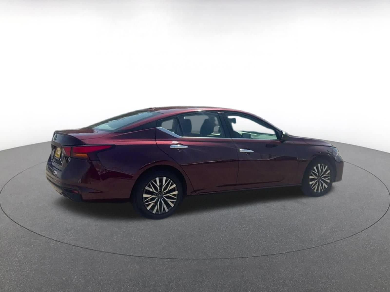 Thumbnail: 2025 Nissan Altima - 14