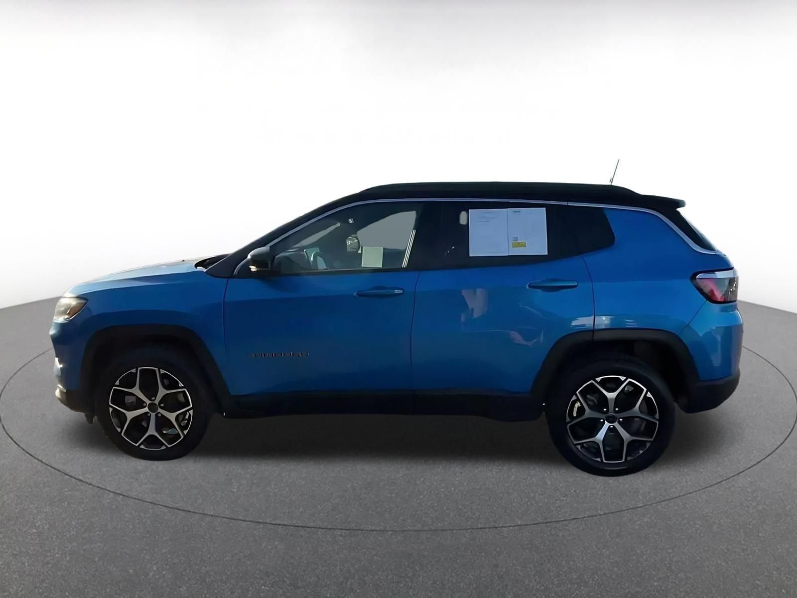 Thumbnail: 2025 Jeep Compass - 8