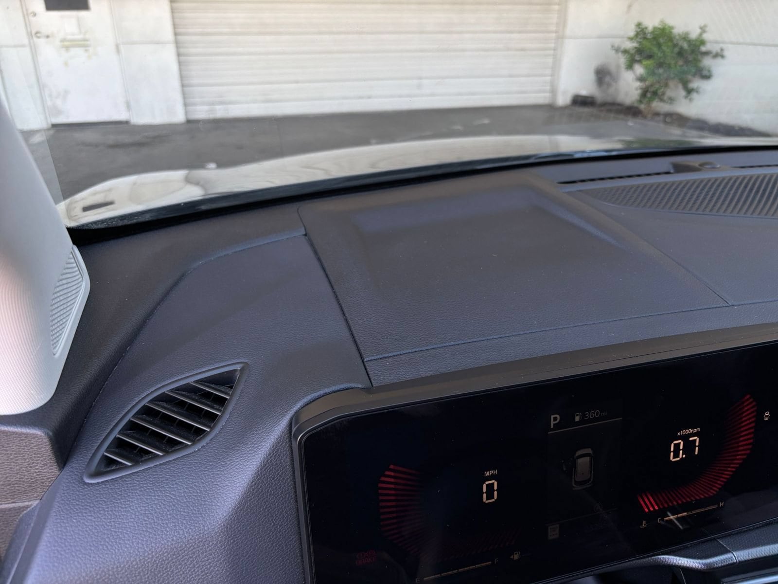 Thumbnail: 2026 Kia Sportage - 33