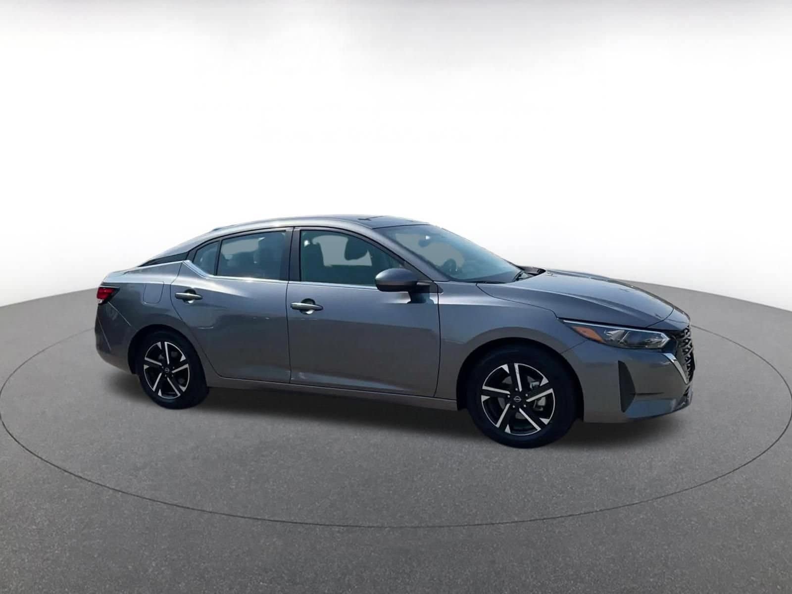 Thumbnail: 2025 Nissan Sentra - 2