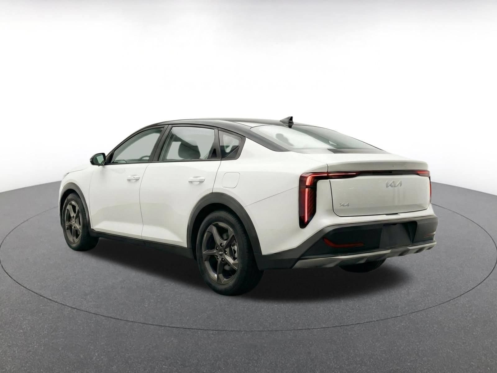 Thumbnail: 2026 Kia K4 - 6