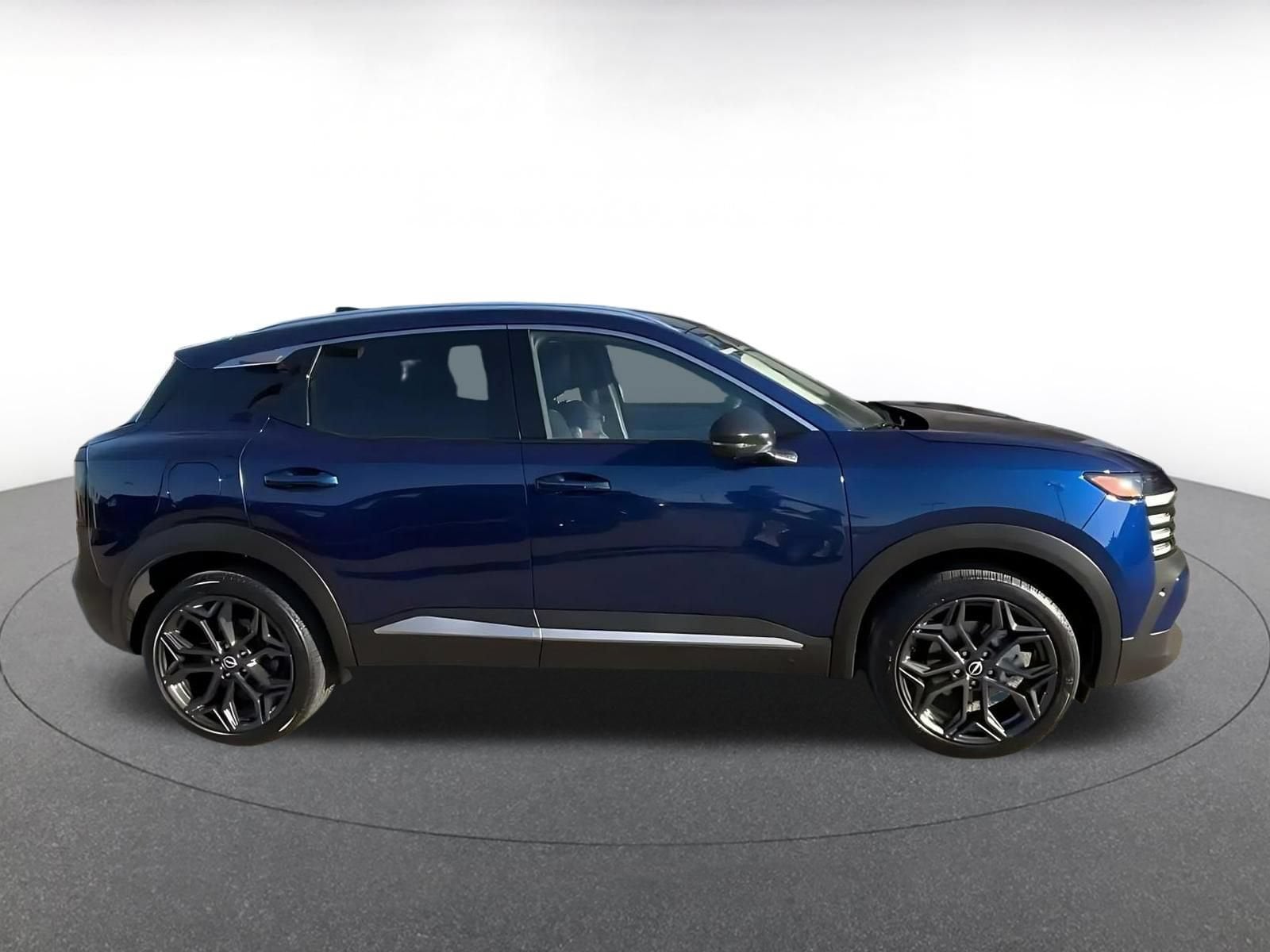 Thumbnail: 2026 Nissan Kicks - 15