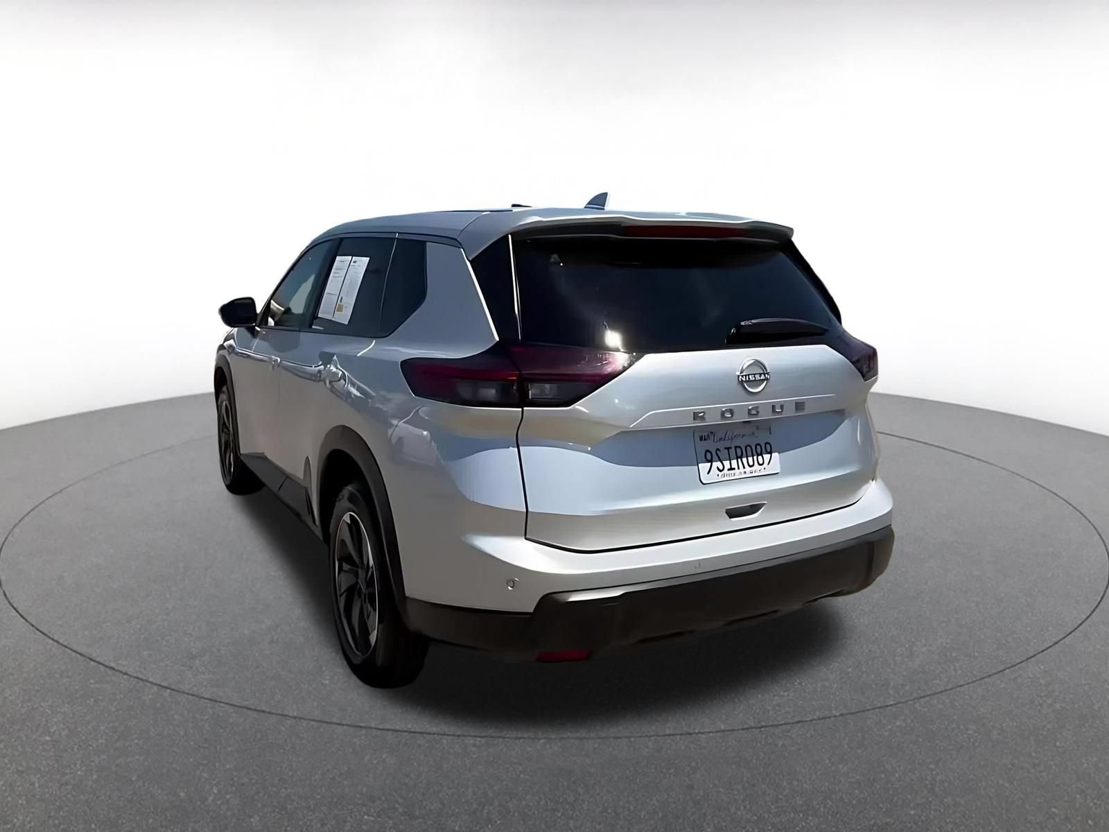 Thumbnail: 2025 Nissan Rogue - 10