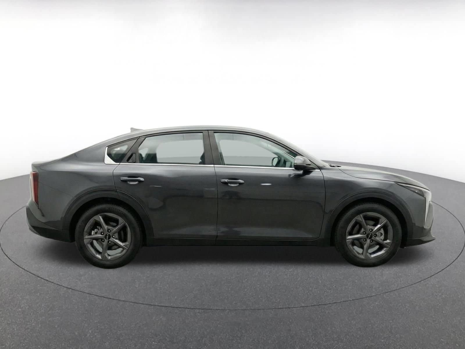 Thumbnail: 2026 Kia K4 - 9