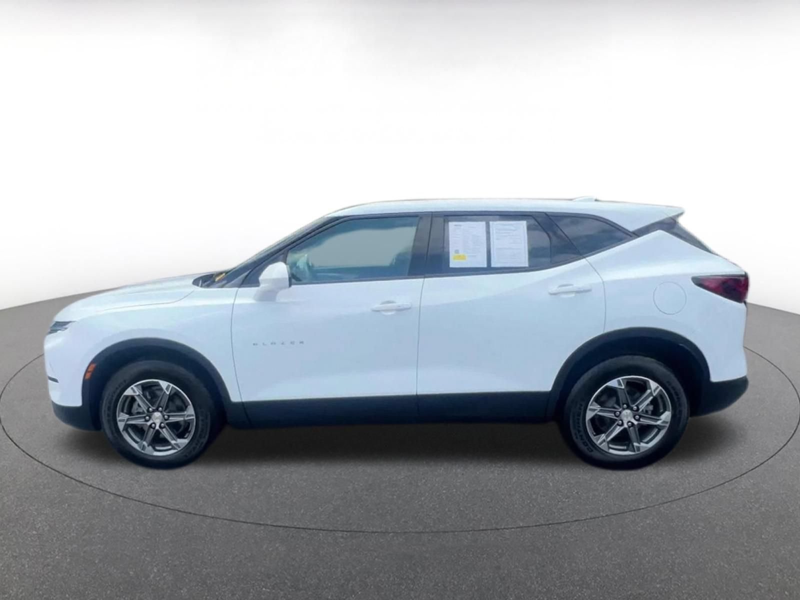 Thumbnail: 2025 Chevrolet Blazer - 8