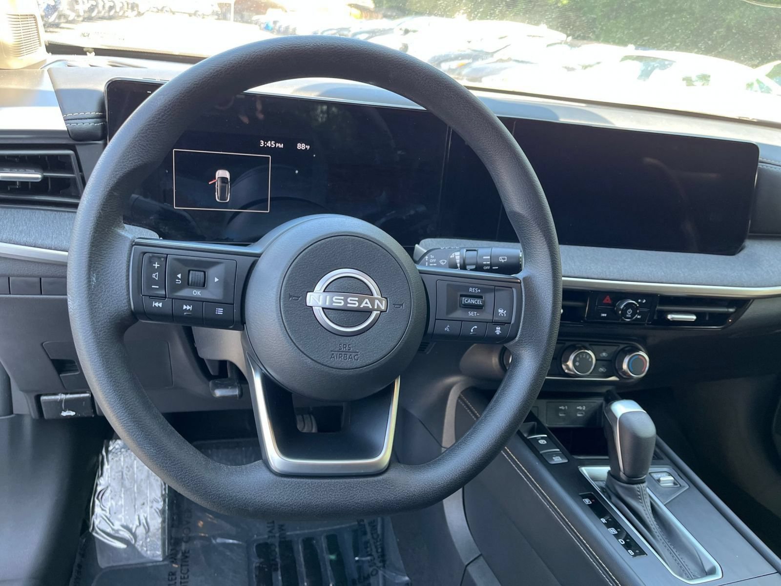 Thumbnail: 2025 Nissan Kicks - 29