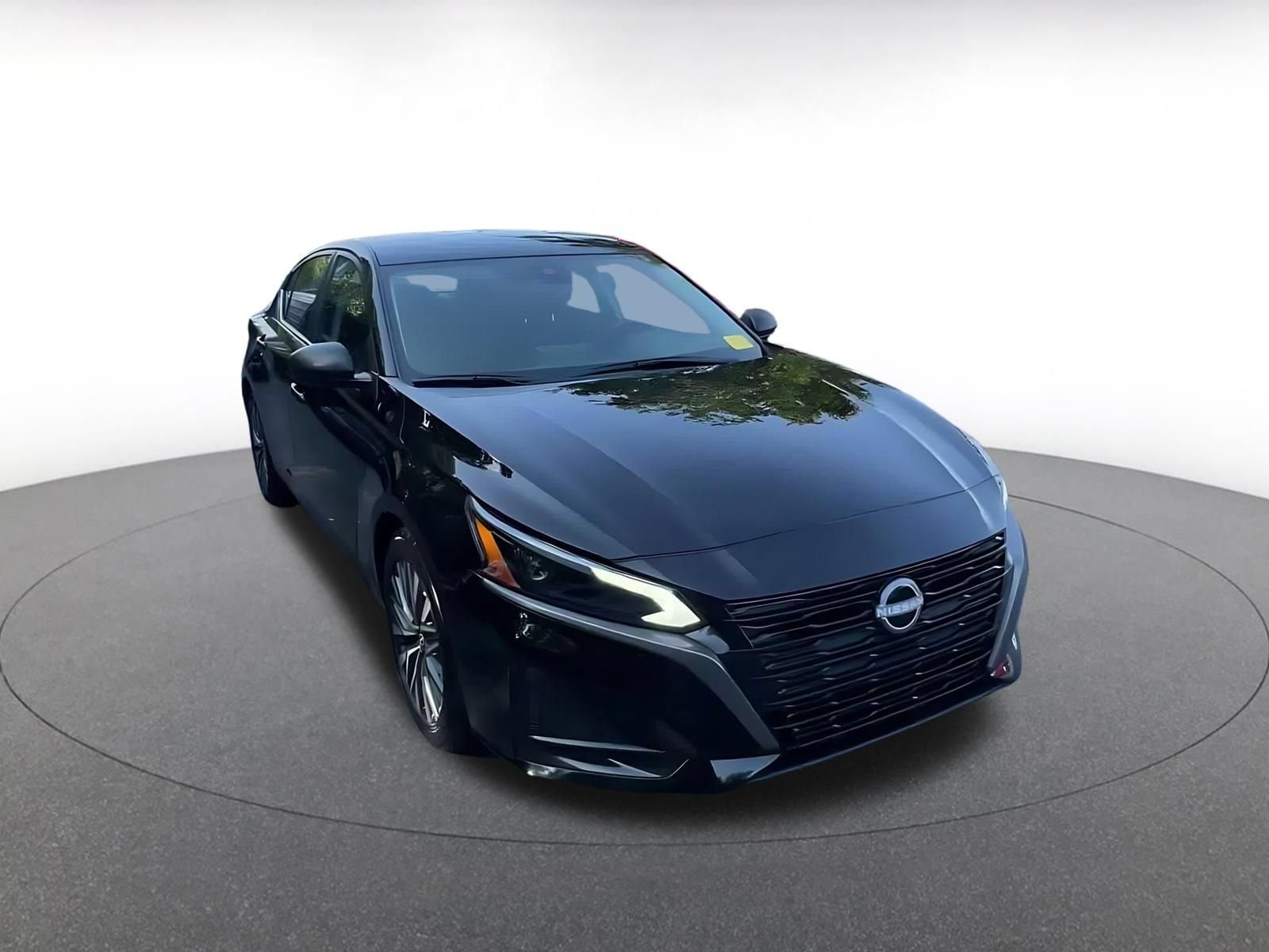 Thumbnail: 2026 Nissan Altima - 3