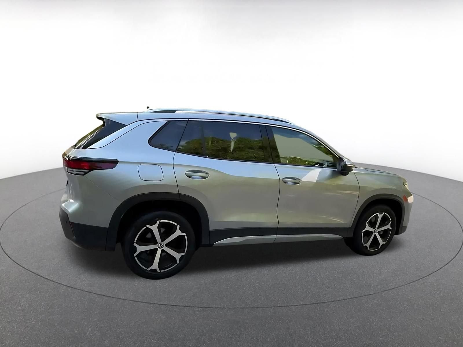 Thumbnail: 2026 Volkswagen Tiguan - 14