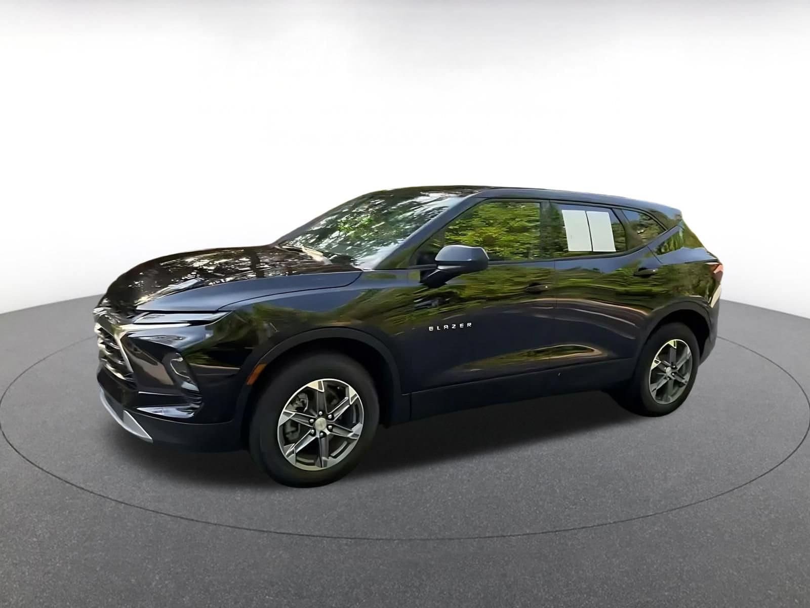 Thumbnail: 2026 Chevrolet Blazer - 7