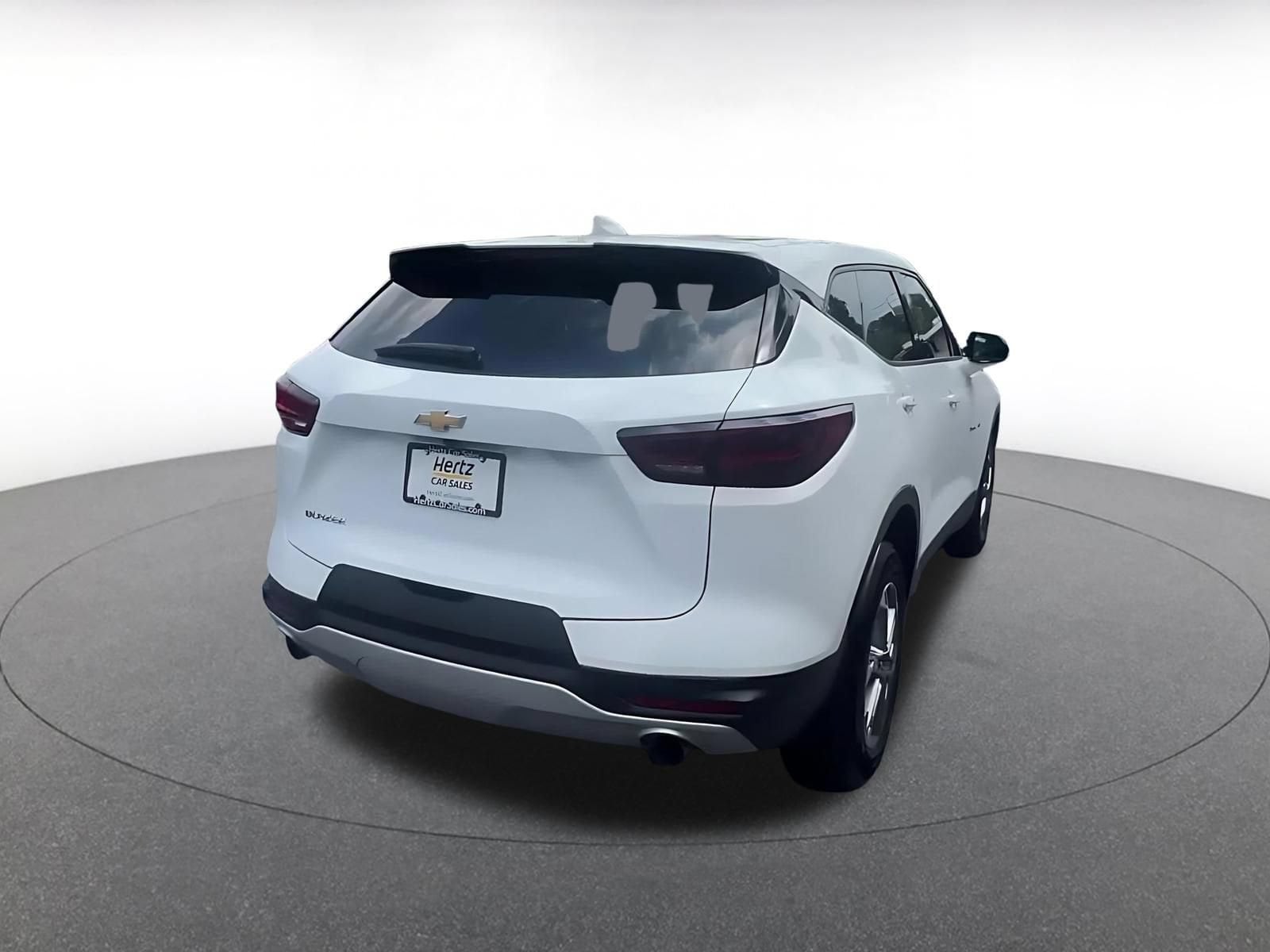 Thumbnail: 2025 Chevrolet Blazer - 14
