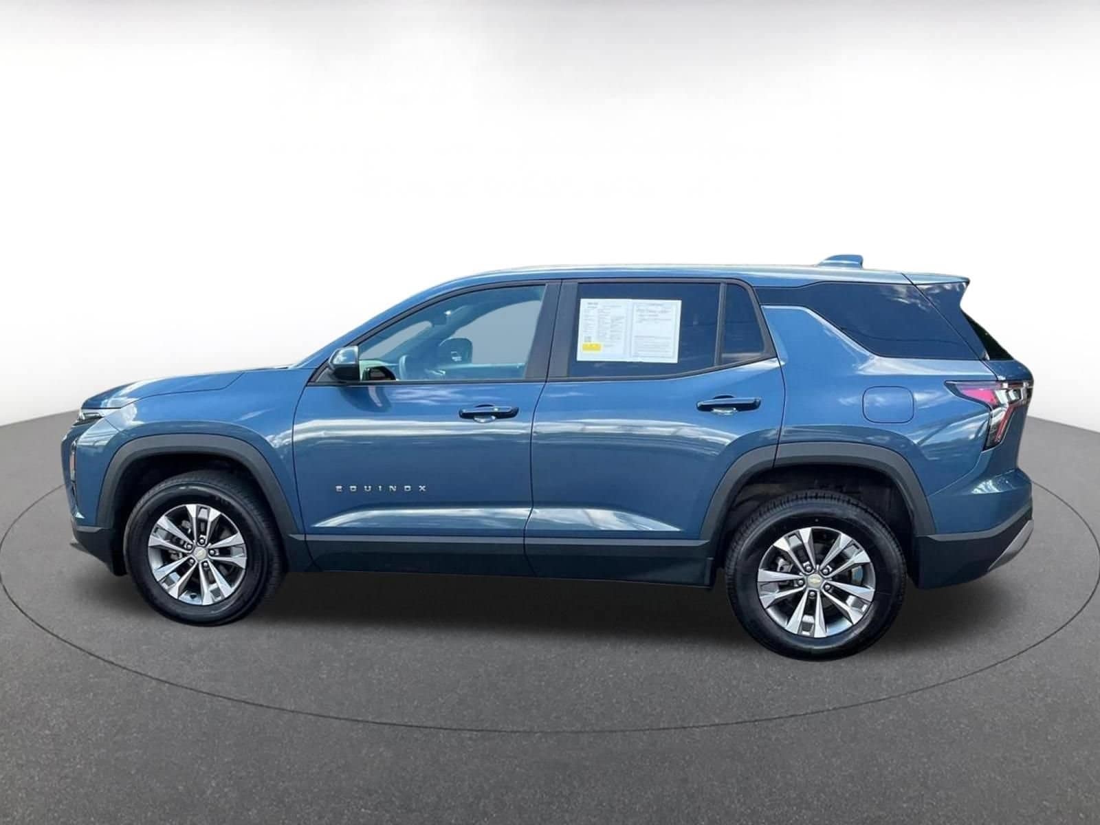 Thumbnail: 2025 Chevrolet Equinox - 8