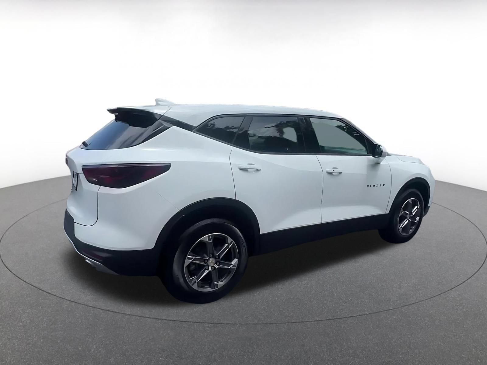 Thumbnail: 2025 Chevrolet Blazer - 13