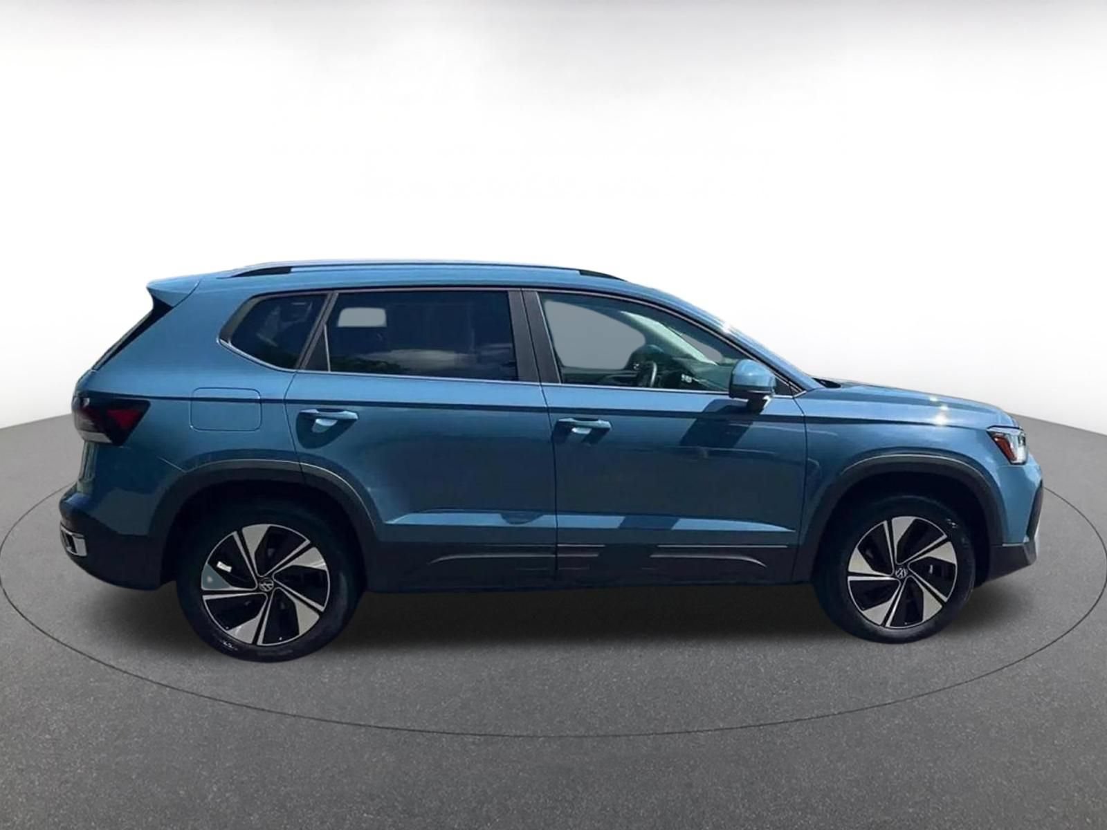 Thumbnail: 2026 Volkswagen Taos - 15