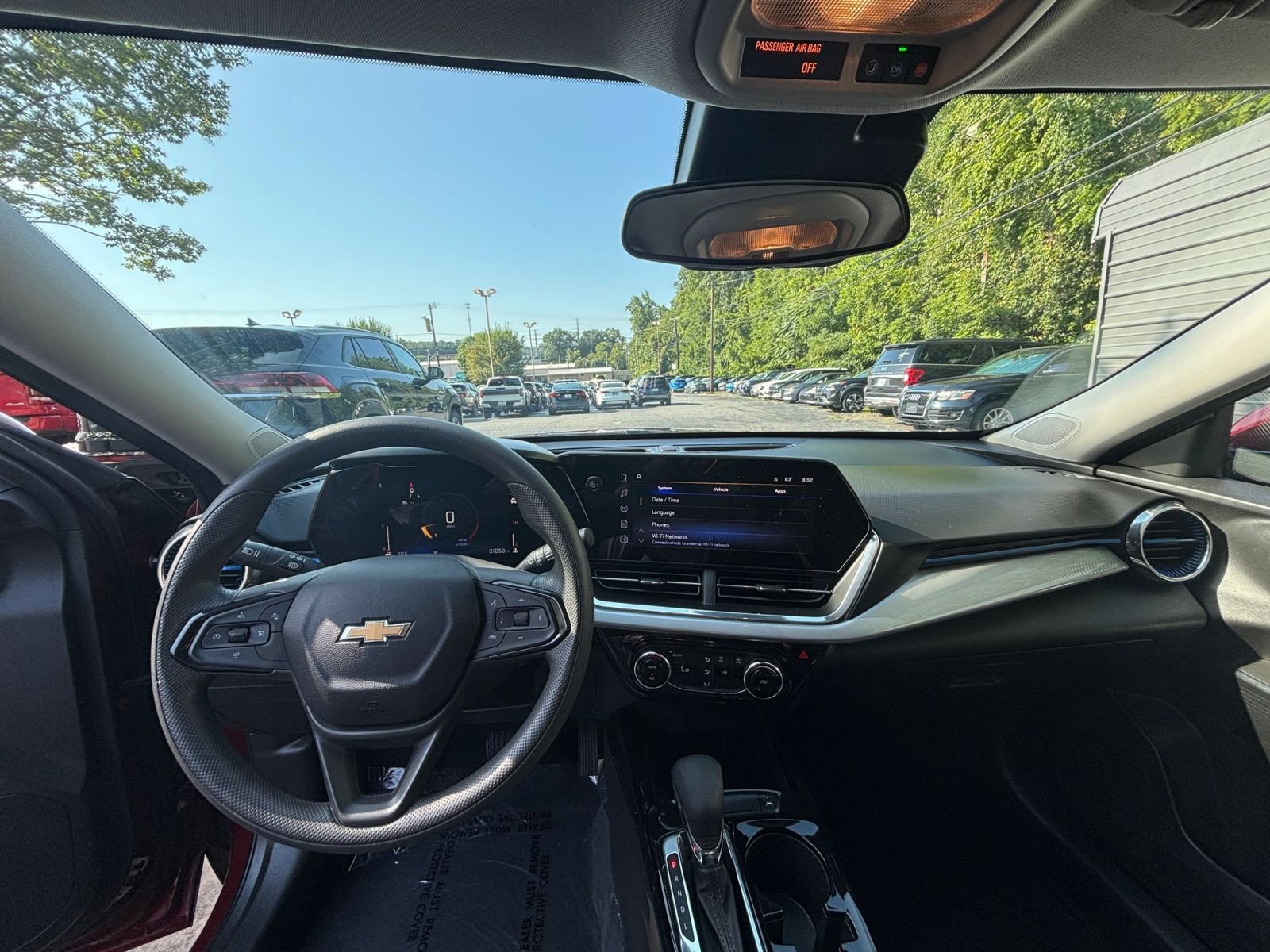Thumbnail: 2025 Chevrolet Trax - 27