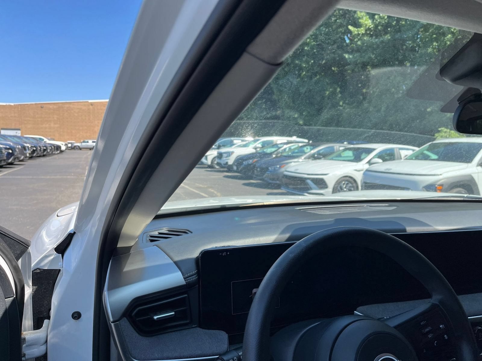 Thumbnail: 2025 Nissan Kicks - 35