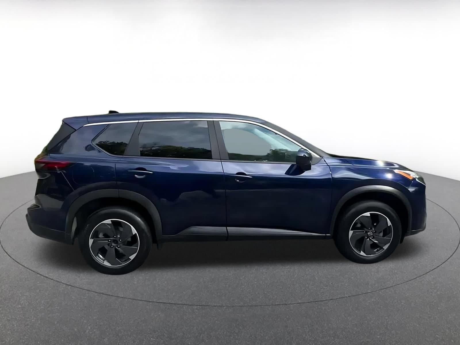 Thumbnail: 2025 Nissan Rogue - 15