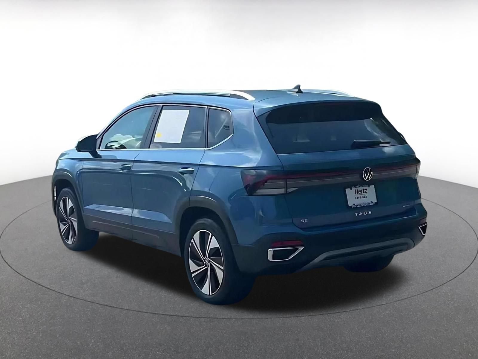 Thumbnail: 2026 Volkswagen Taos - 10