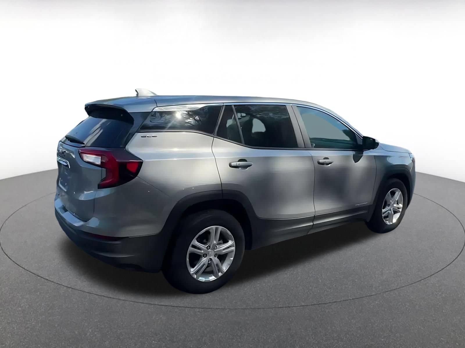 Thumbnail: 2024 GMC Terrain - 14