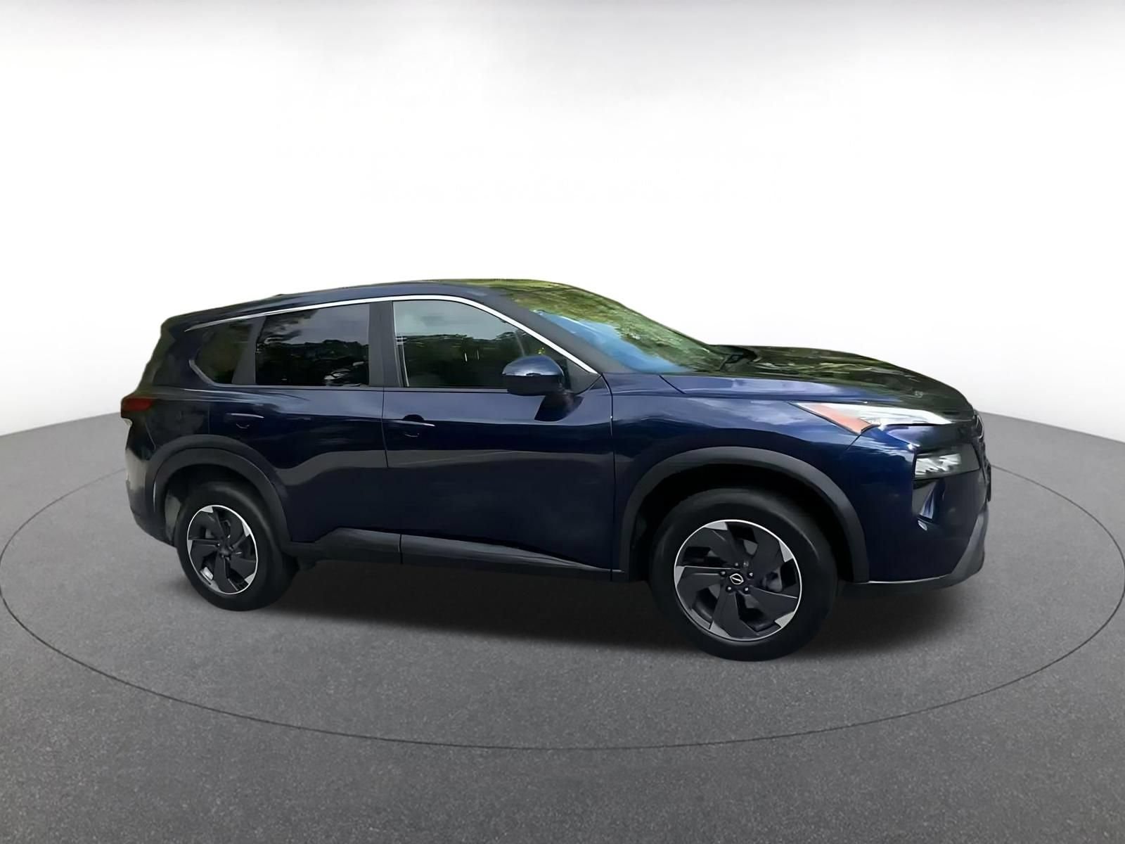 Thumbnail: 2025 Nissan Rogue - 2