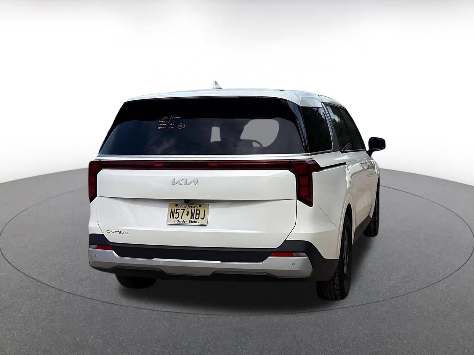 Thumbnail: 2026 Kia Carnival - 13
