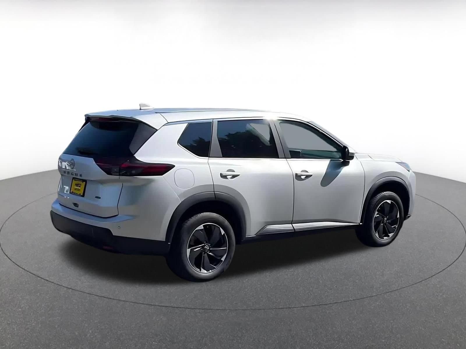 Thumbnail: 2025 Nissan Rogue - 14