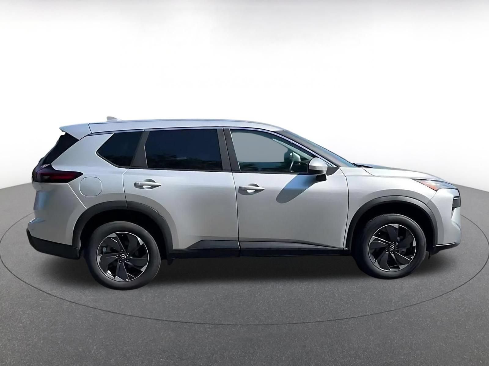 Thumbnail: 2025 Nissan Rogue - 15